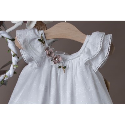 Βαπτιστικό φόρεμα σε λευκό χρώμα